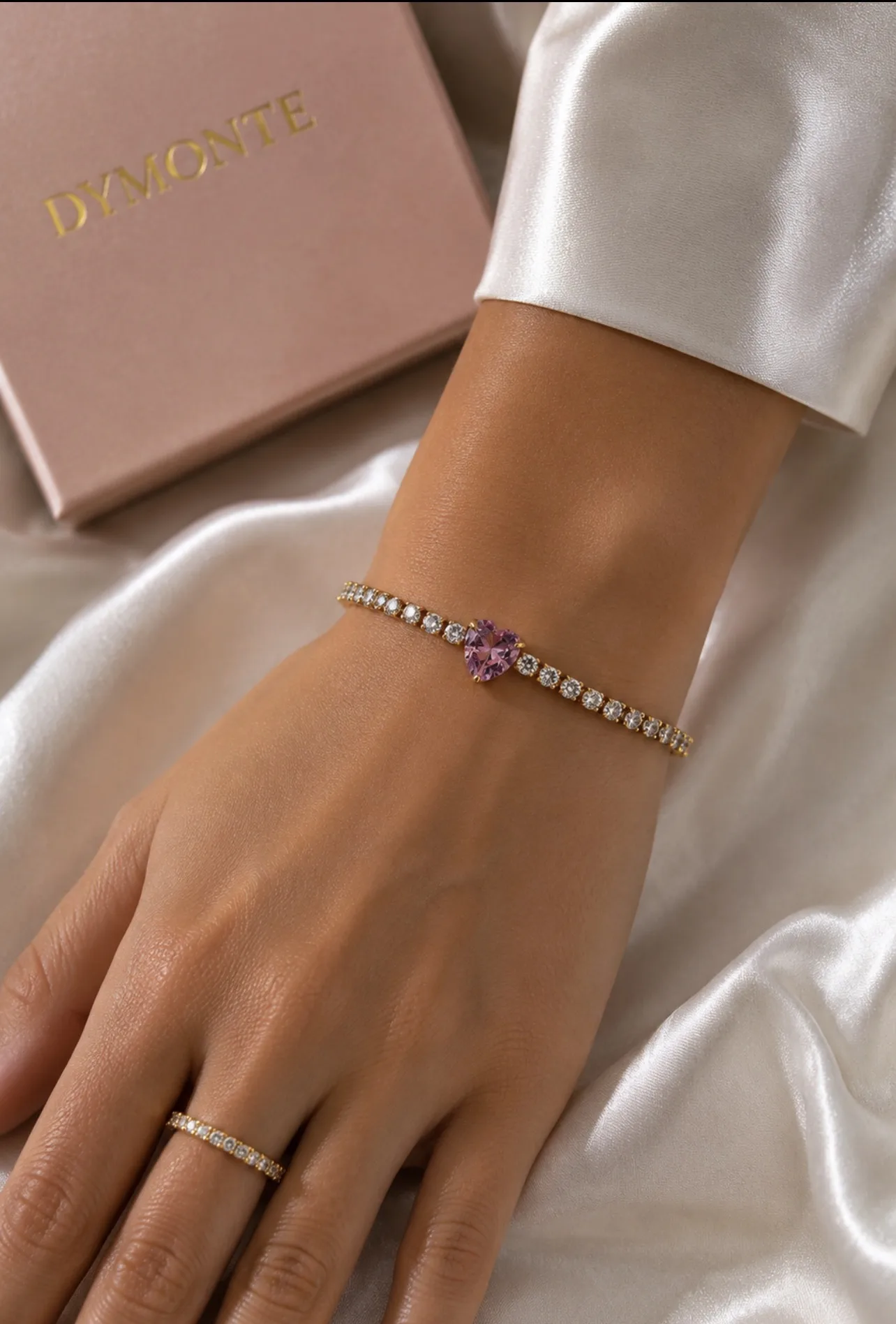 Pulseira Coração Lilás em Aço Inoxidável com Zircónias — foto 2
