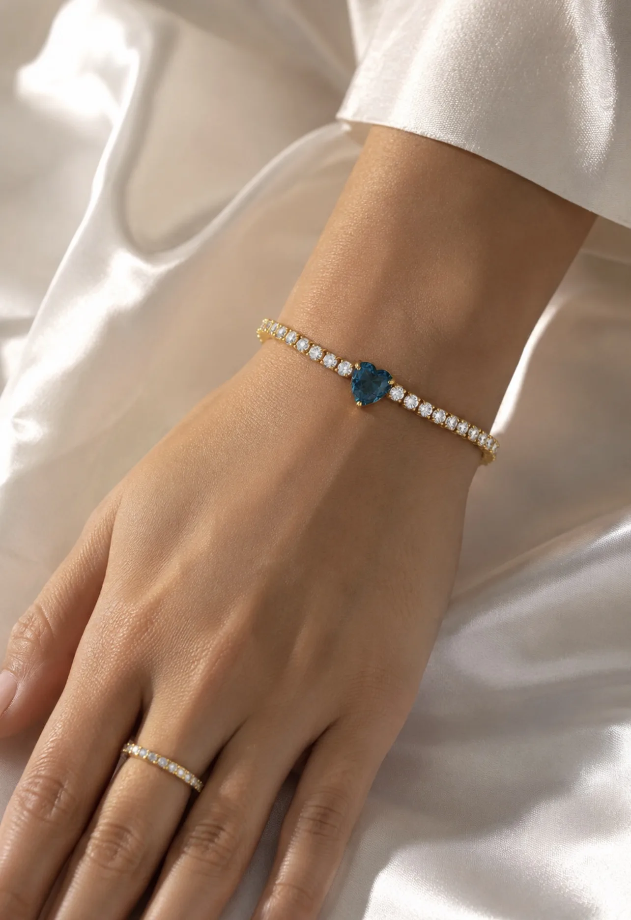 Pulseira DYMONTE Coração Azul 18K — foto 2