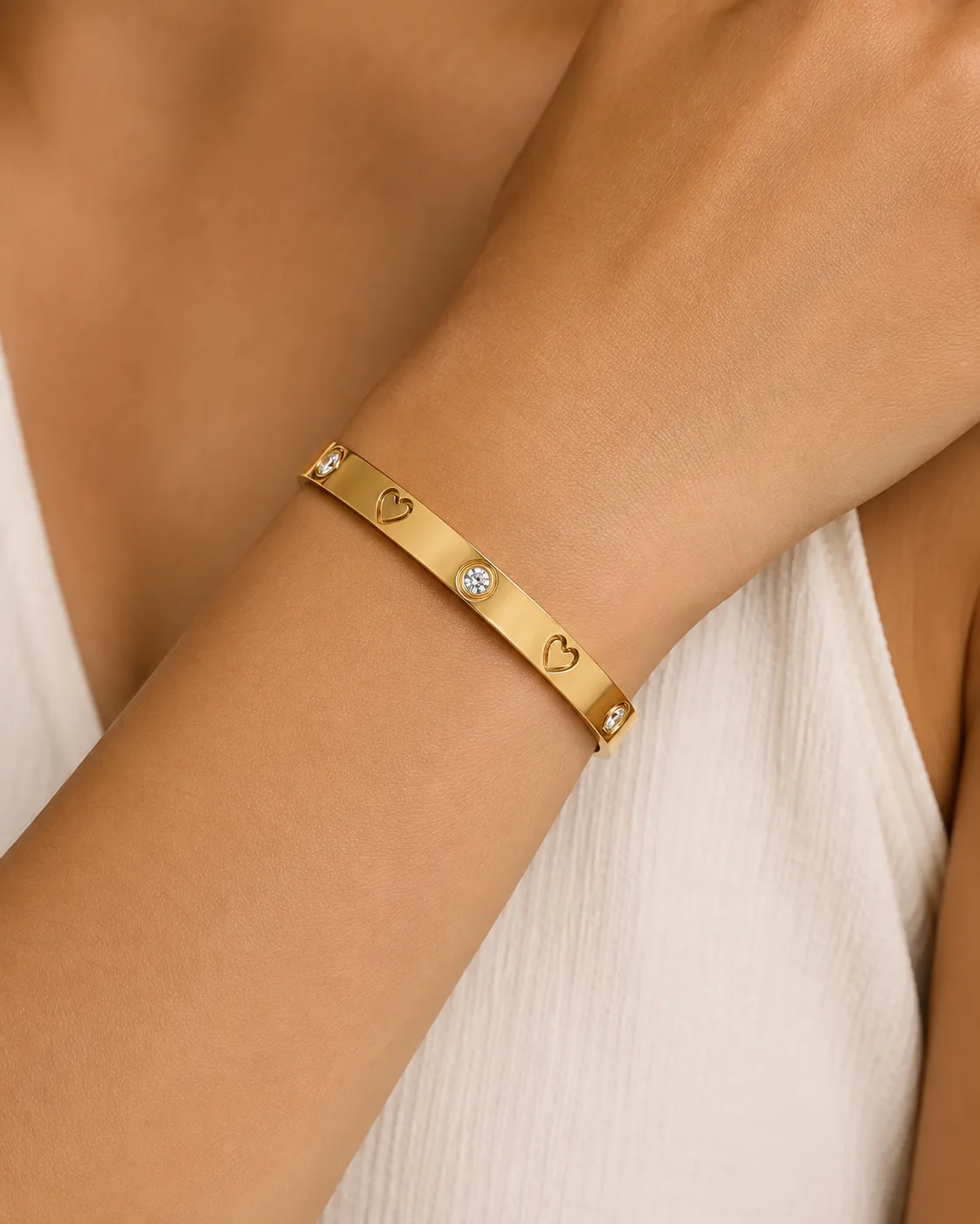 Bracelete Corações & Zircónias Dourado 18K — foto 2